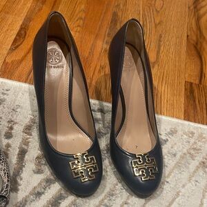 Tory Burch Navy Leather Heels with Gold Logo